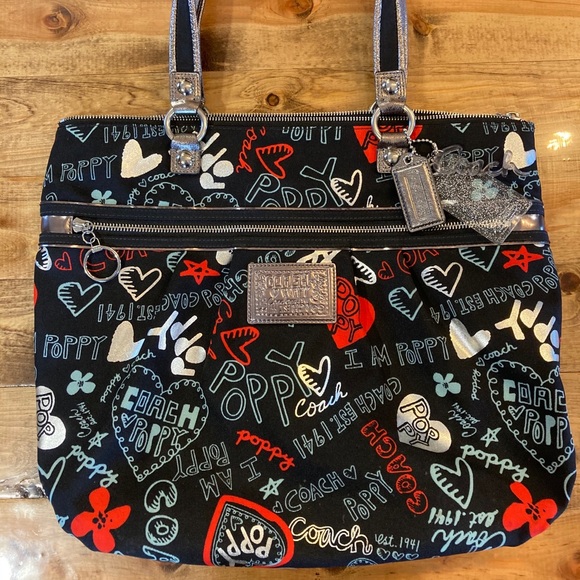 coach poppy purse 1941